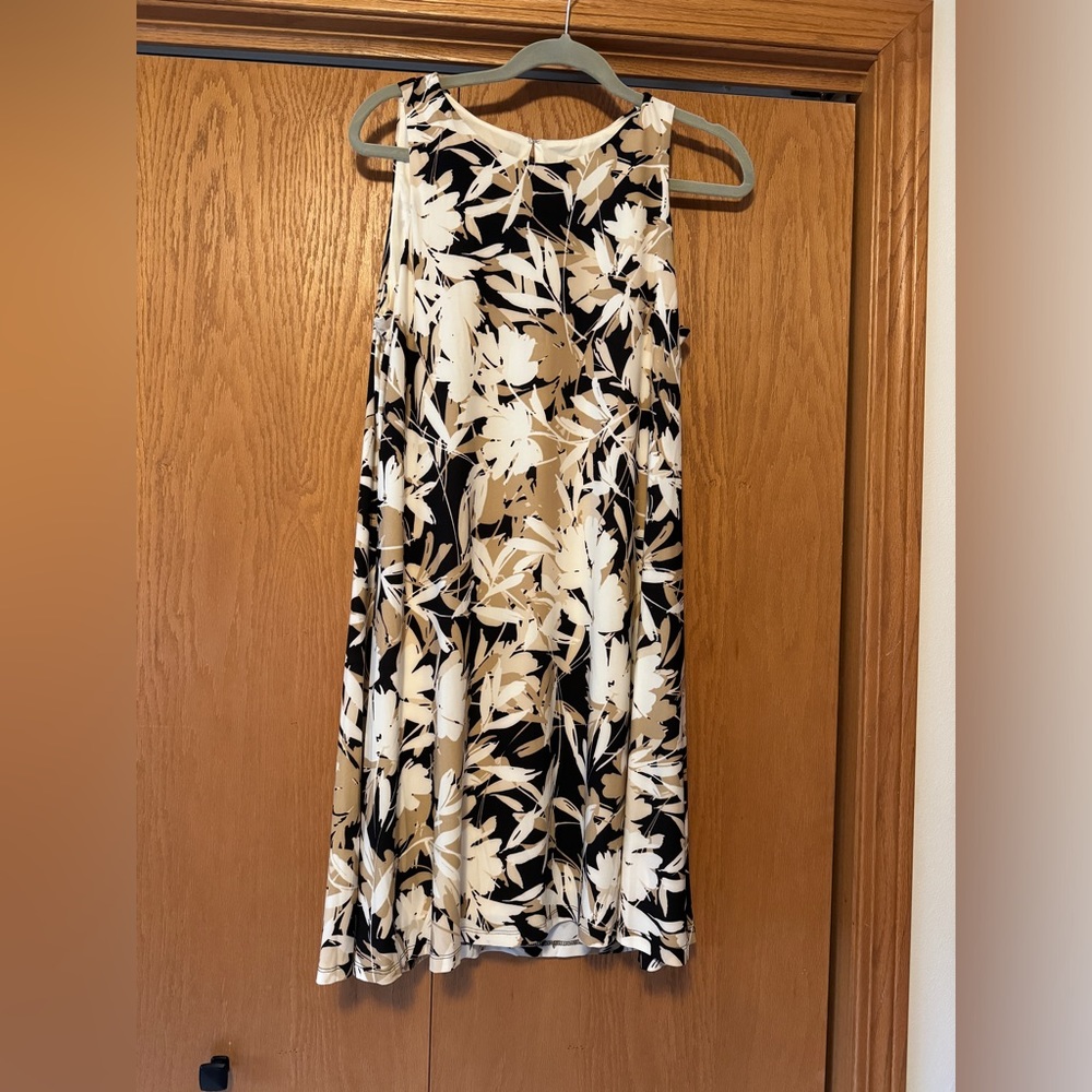 Brand new with tags Anne Klein dress  size 8